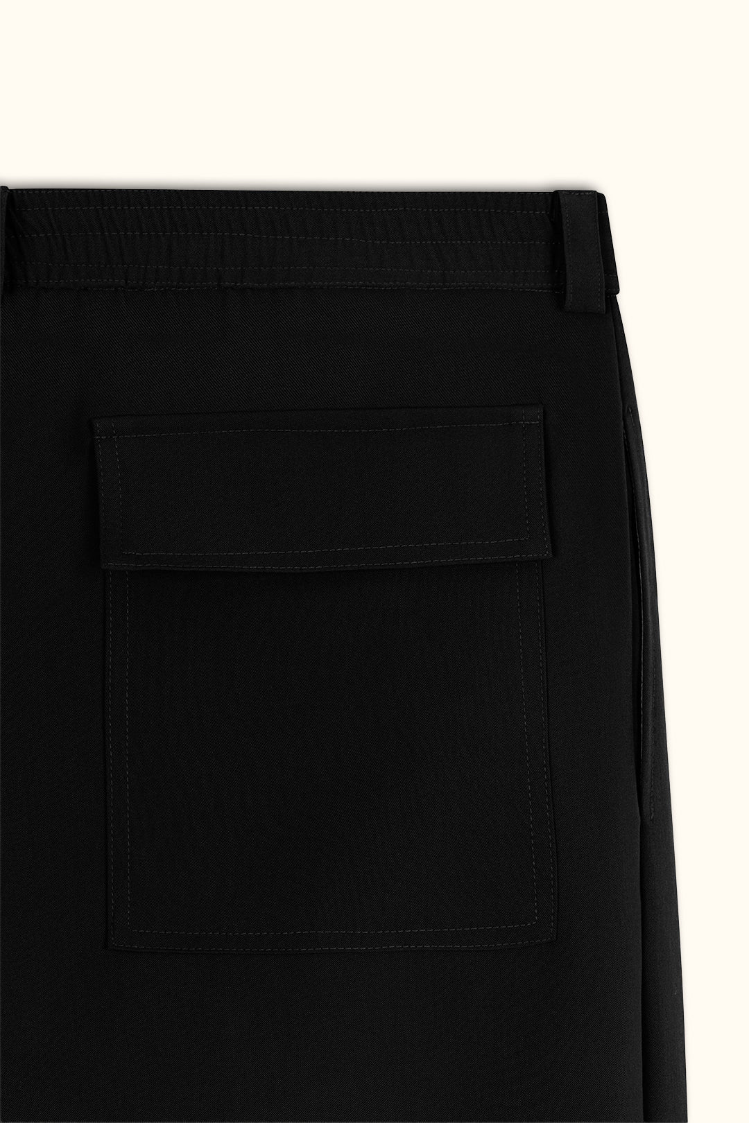 Black Pleated Relaxed Pants