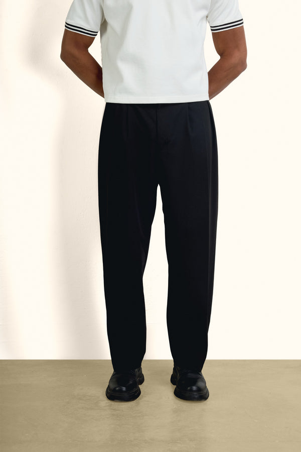 Black Pleated Relaxed Pants