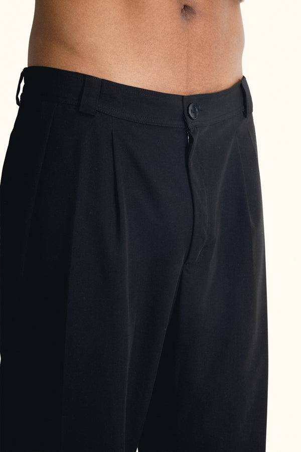 Black Pleated Relaxed Pants