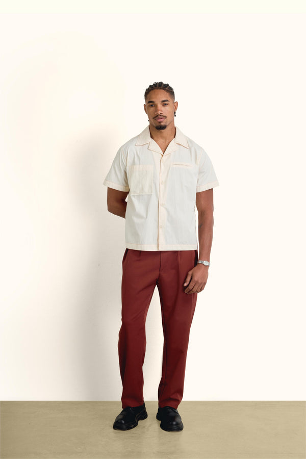 Off-White Short-Sleeve Contrast-Stitch Boxy Shirt