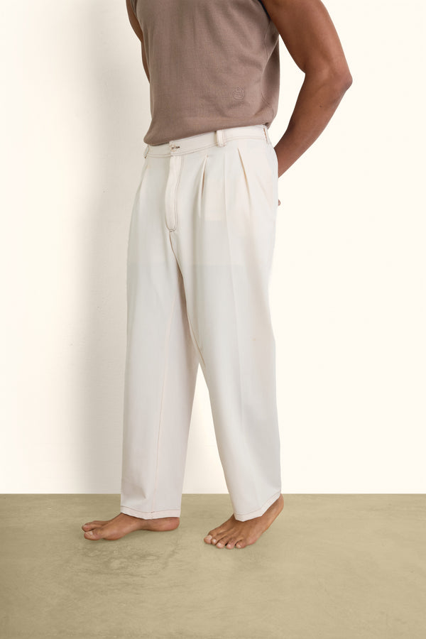 Off-White Pleated Relaxed Pants