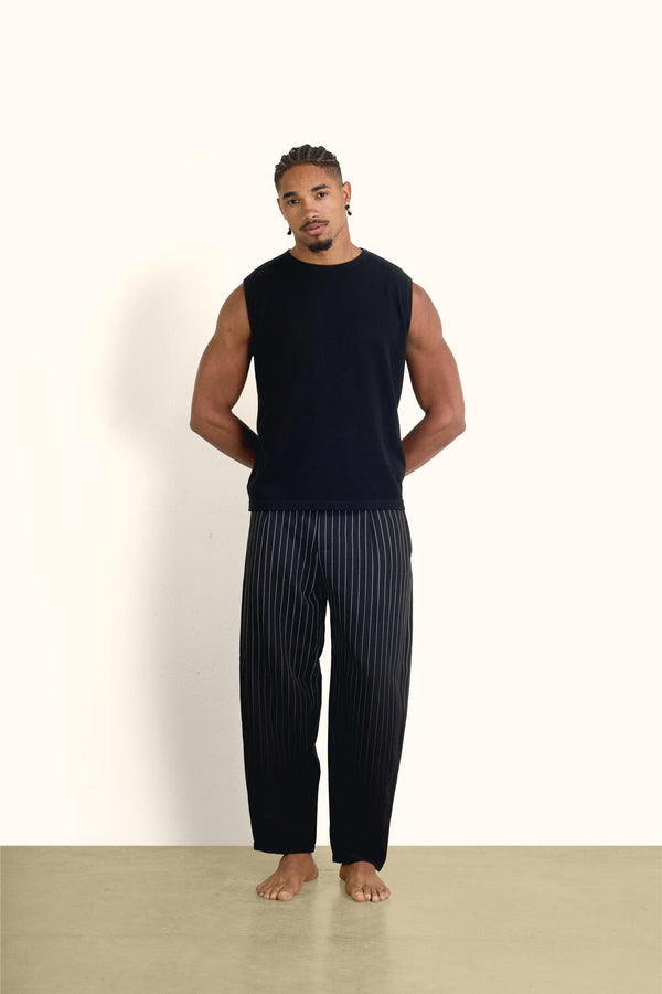 Black Sleeveless Cotton Knit Top