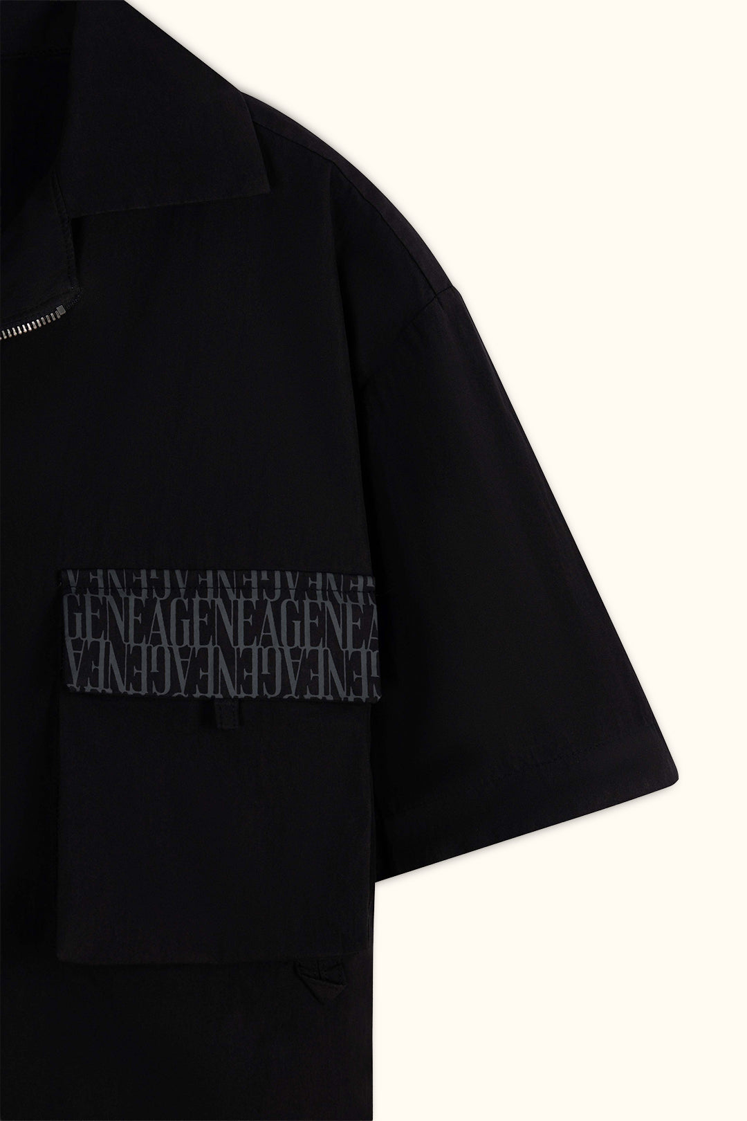 Black Short-sleeves Zip Overshirt